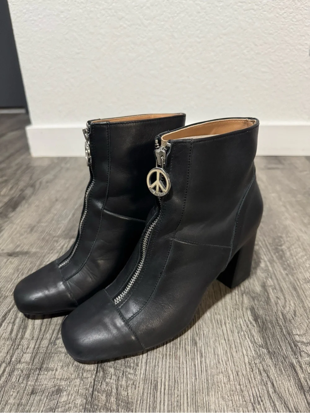 Love Moschino Black Leather Zip Ankle Boots